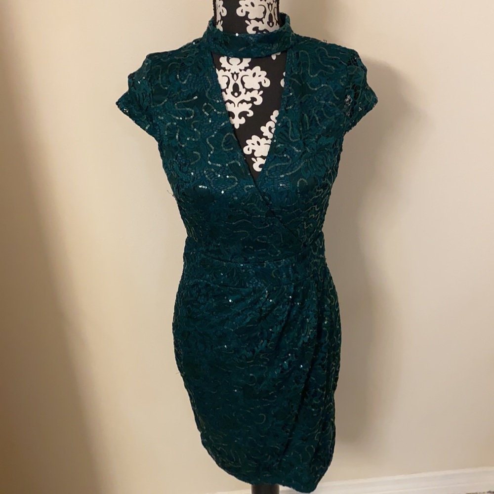 Beautiful Green Sequin Lace Dress!